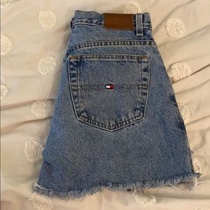 Vintage High Waisted Tommy Hilfiger Shorts